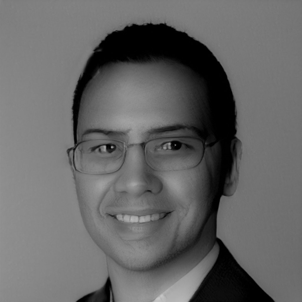 Generated portrait from the 'expat' model